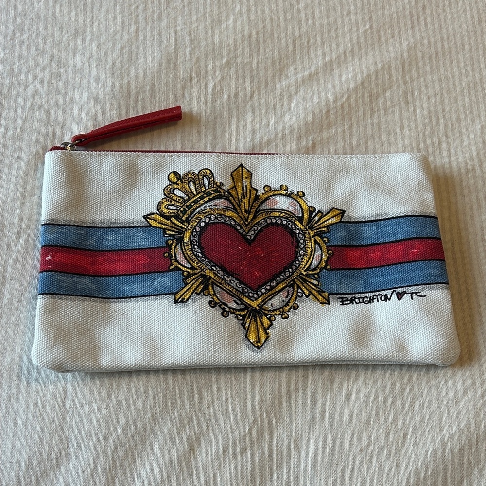 Brighton Heart Motif Pouch with Red and Blue‎ Accents
